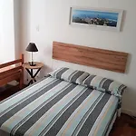 47 Rua Teixeira de Melo